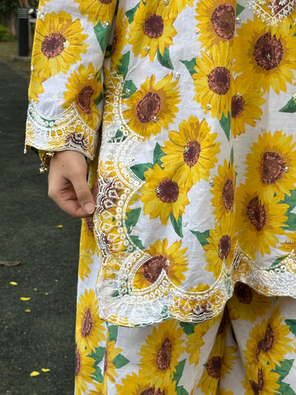 Sunflower Bloom