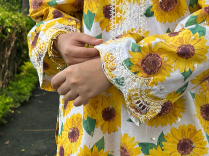Sunflower Bloom